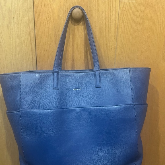 Matt & Nat Tamara Tote Bag - Dwell Collection - Picture 3 of 11